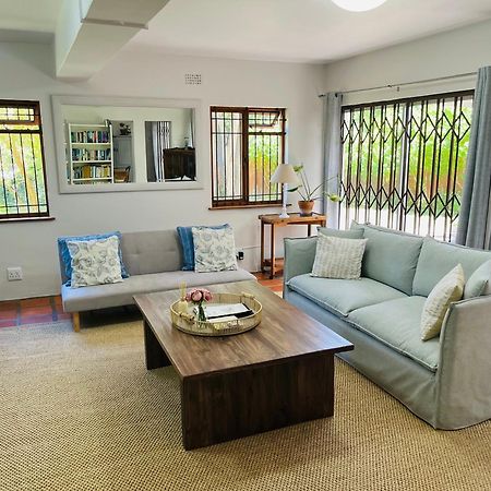Charming Flatlet In Constantia With Private Garden Apartment Cape Town Exterior photo